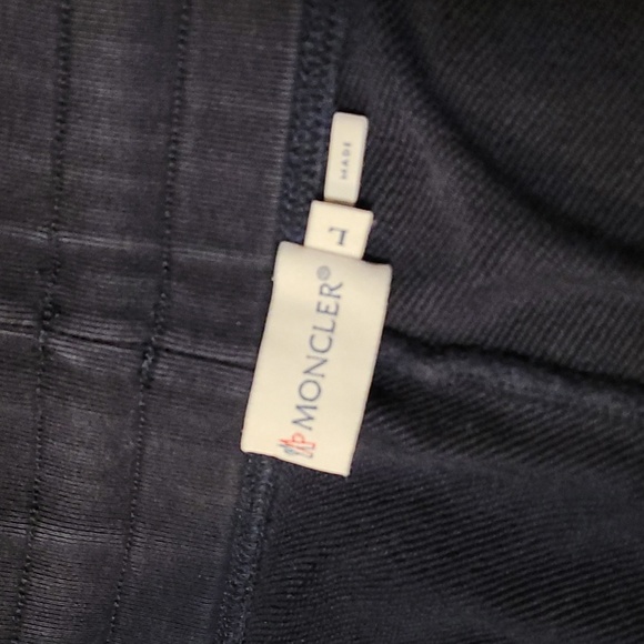 Moncler Joggers - Picture 4 of 11